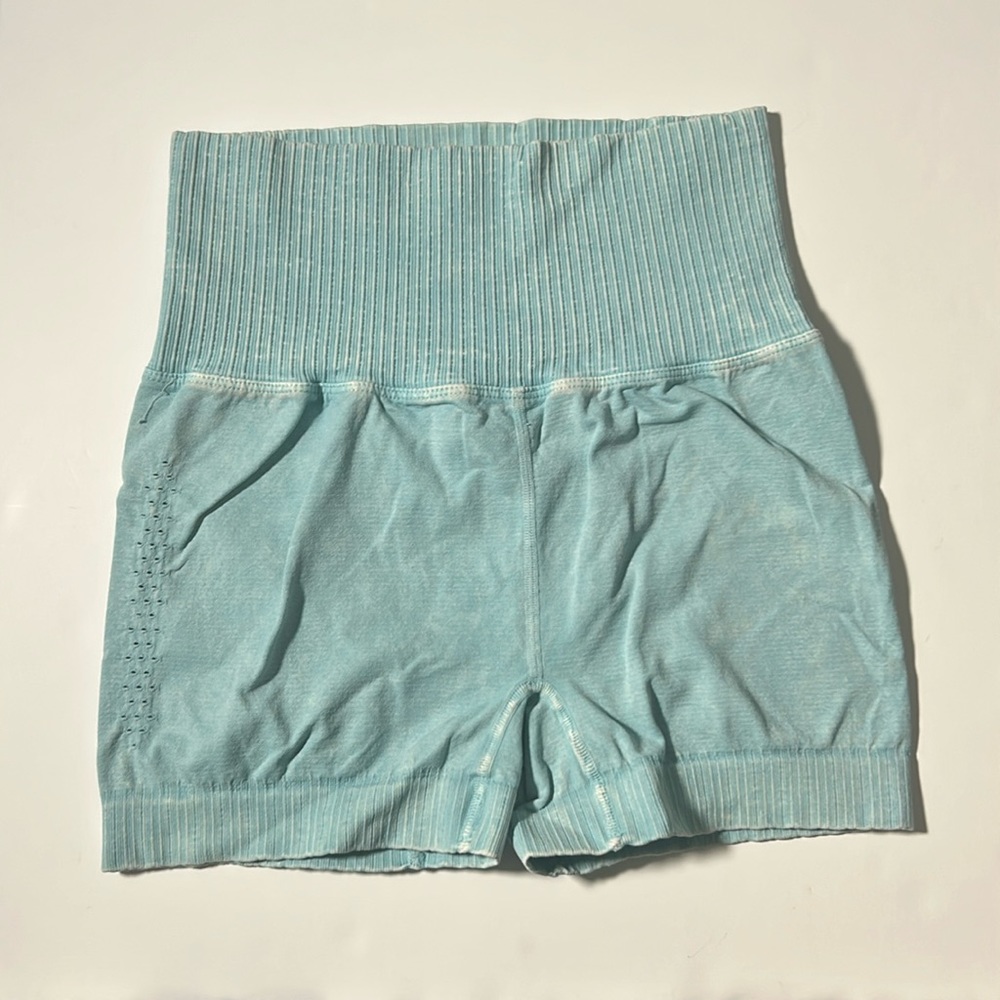 NWOT FP Movement Good Karma Running Shorts Washed Blue XS/S - Picture 2 of 5